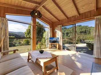 Private Lifestyle Haven – Nature, Space &...