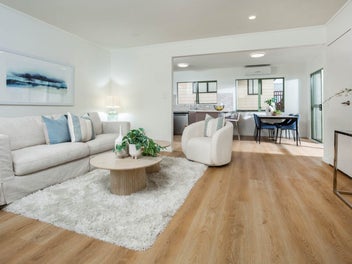 Spacious 3 Bed 2 Bath Home in Central Northcot...