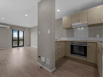Home in the heart of Old Papatoetoe. Must Sell!