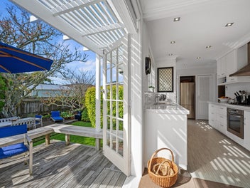 Timeless Home, Treasured Location