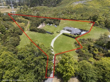 Luxury Lifestyle - WILL BE SOLD!