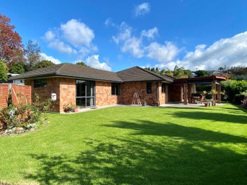 Image 1 of 25