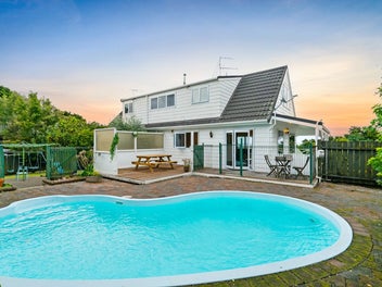 The Ultimate Family Retreat - Don't Miss Out