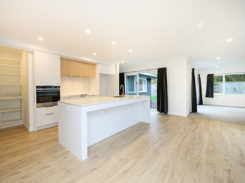 Modern and easy-care living