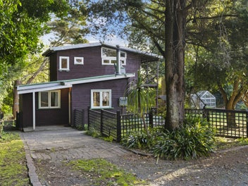 3372sqm of Lifestyle Potential on Paerata Road