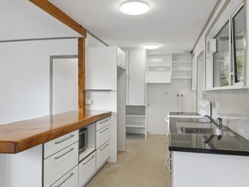 HOME AND INCOME OR 2 FLAT PROPERTY