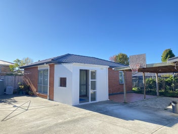 Image 1 of 8