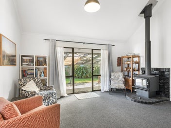 Space for the Kids, Pets & Gardeners!
