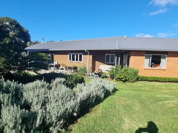 Image 1 of 11