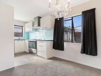 Fully Renovated 3 Bedroom Gem- Make an offer now!