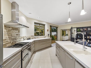 Peace, Privacy and Poolside Living