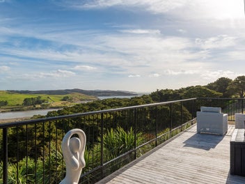 Motivated to Sell - Make Your Move to Takahoa Bay