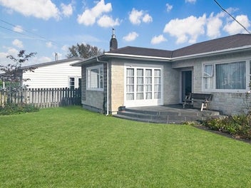 Image 1 of 5