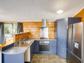 Three bedroom Burnett bounty