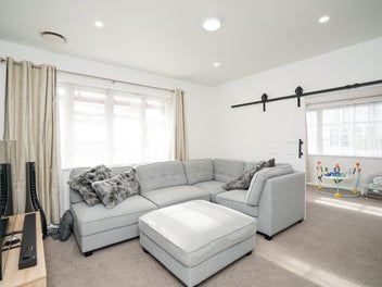 "Charming Home" at 452 Tweed Street