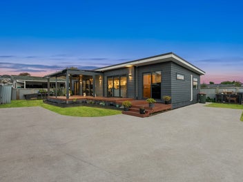 Modern Charm in Papakura's Heart