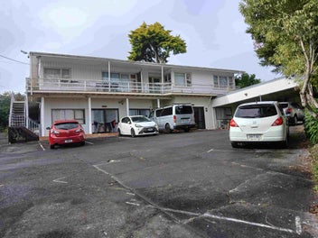 Image 1 of 8