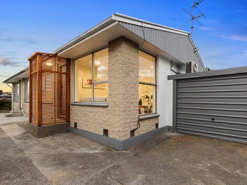 City Fringe Living - Renovated & Ready to Go