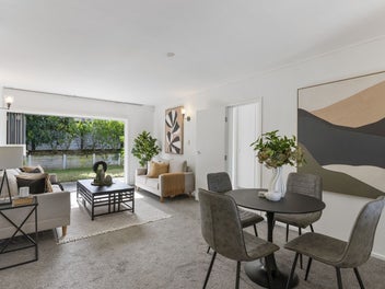 Funky 1970's gem in a prime location