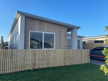 Image 1 of 10