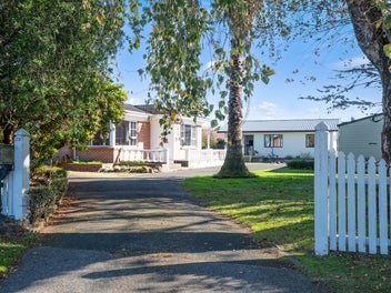 3 Homes + Shed + Pool + Development Potential