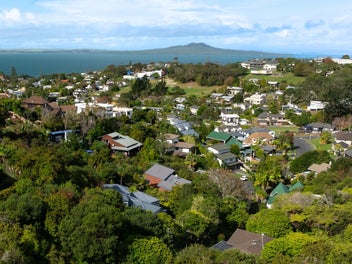 Architect's home with Potential 1072sqm