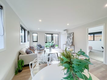 Eco Chic 3-Bed Home with Solar!