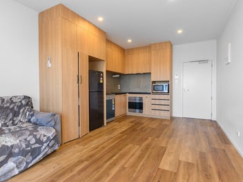 #Secure Your Slice of New Lynn