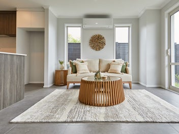 Smart Buying on a Sunny Corner Site