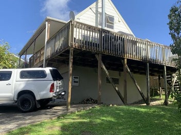 Image 1 of 28