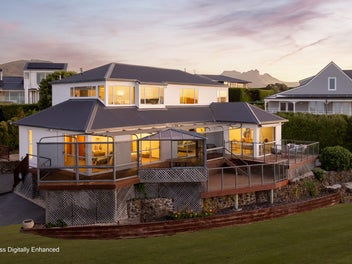 Bring us an offer - Owners Want Sold