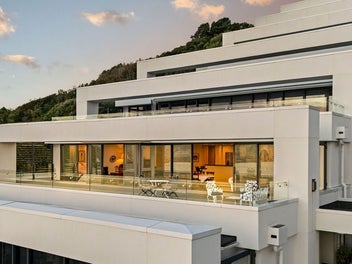 Waterfront Opulence