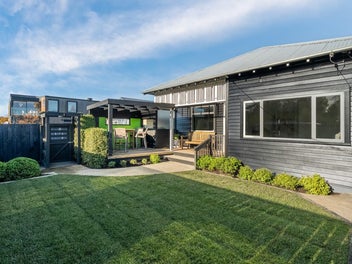 Timeless Character & Charm $575,000 - $635,000