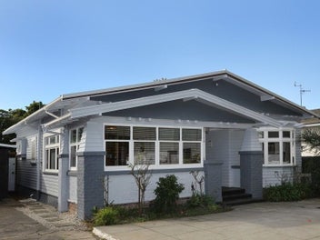 Image 1 of 20