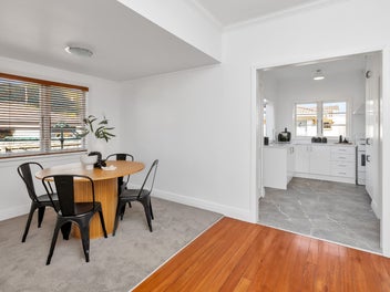 Urgent Sale - No Plan B!