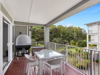 Relaxed apartment living with scenic reserve views