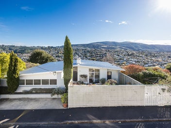 Endless Opportunities Close to Roslyn Village
