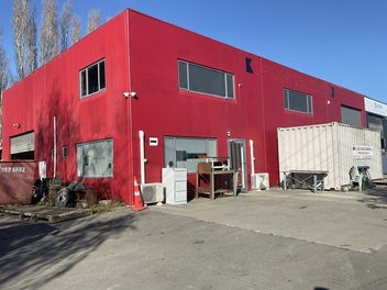 Image 1 of 5