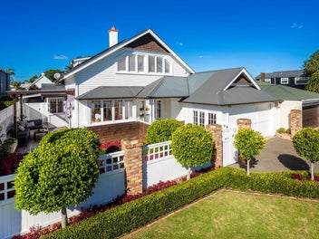 Charming Coastal Family Home
