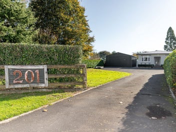 Premium location - Great lifestyle opportunity