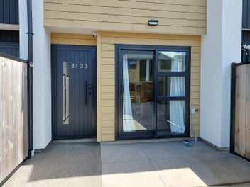 Image 1 of 11