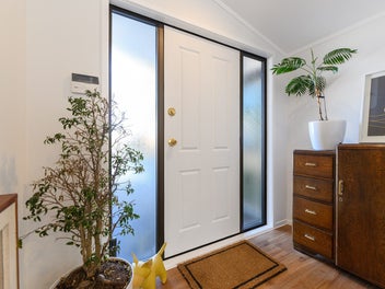 SIMPLE, ELEGANT AND VERY WELCOMING