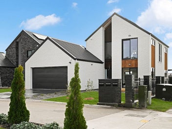 The Art of Modern Cambridge Living