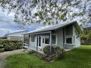 Image 1 of 8