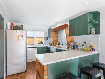 Solid Home + Legal Minor Dwelling