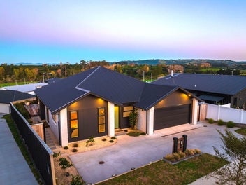 Change of Plans – Dream Home for Sale!!