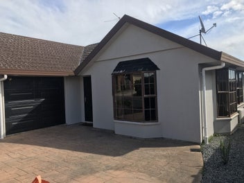 Image 1 of 17