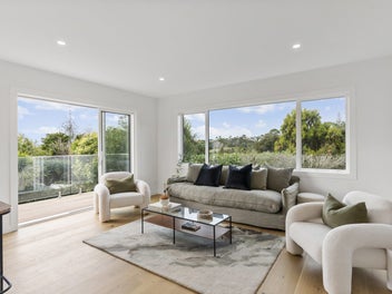 Exclusive family Estate in Blue Chip Location