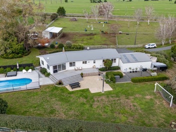 Be Quick! This wont be on the market for long.