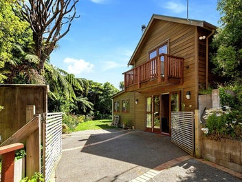 Image 1 of 4